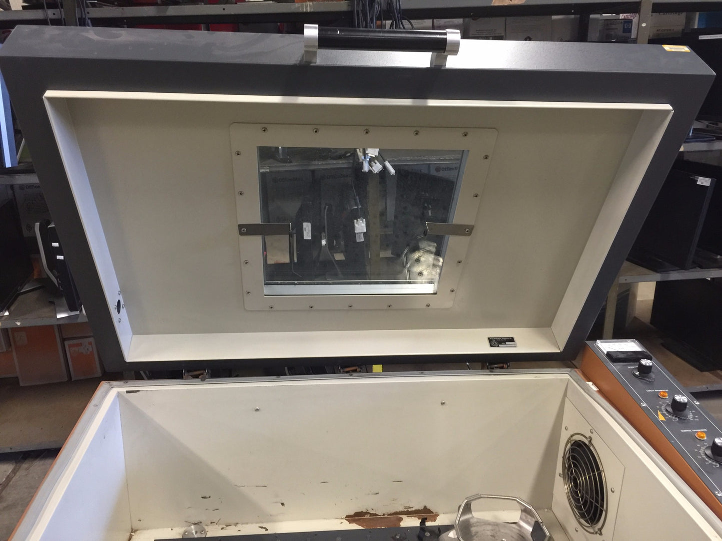 EPPENDORF NEW BRUNSWICK G 25 SHAKER INCUBATOR WATCH VIDEO WONDERFUL OPERAT CONDI