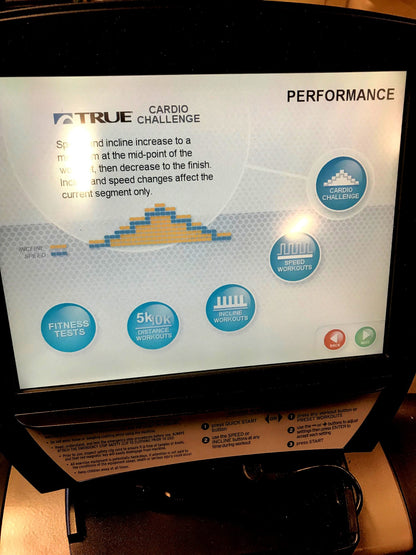 TRUE CS800 with TOTAL BODY TRAINING TOUCH SCREEN HEAVY DUTY TREADMILL WATCHVIDEO