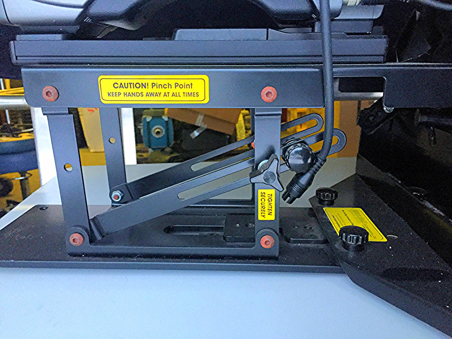 JVC MINI DV GY-DV550 POWER MACRO ZOOM LENS & TELEPROMPTER VIEWFINDER FREE SHIP