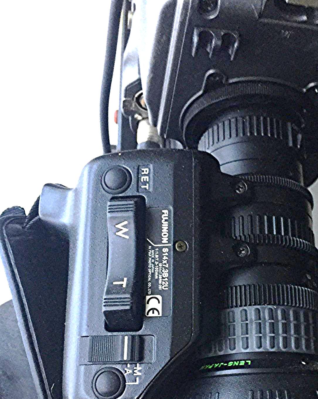 JVC MINI DV GY-DV550 POWER MACRO ZOOM LENS & TELEPROMPTER VIEWFINDER FREE SHIP