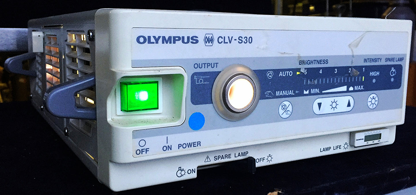 OLYMPUS CLV-S30 LAPAROSCOPY LIGHT SOURCE Endoscopy Video Halogen Lamp FREE SHIP
