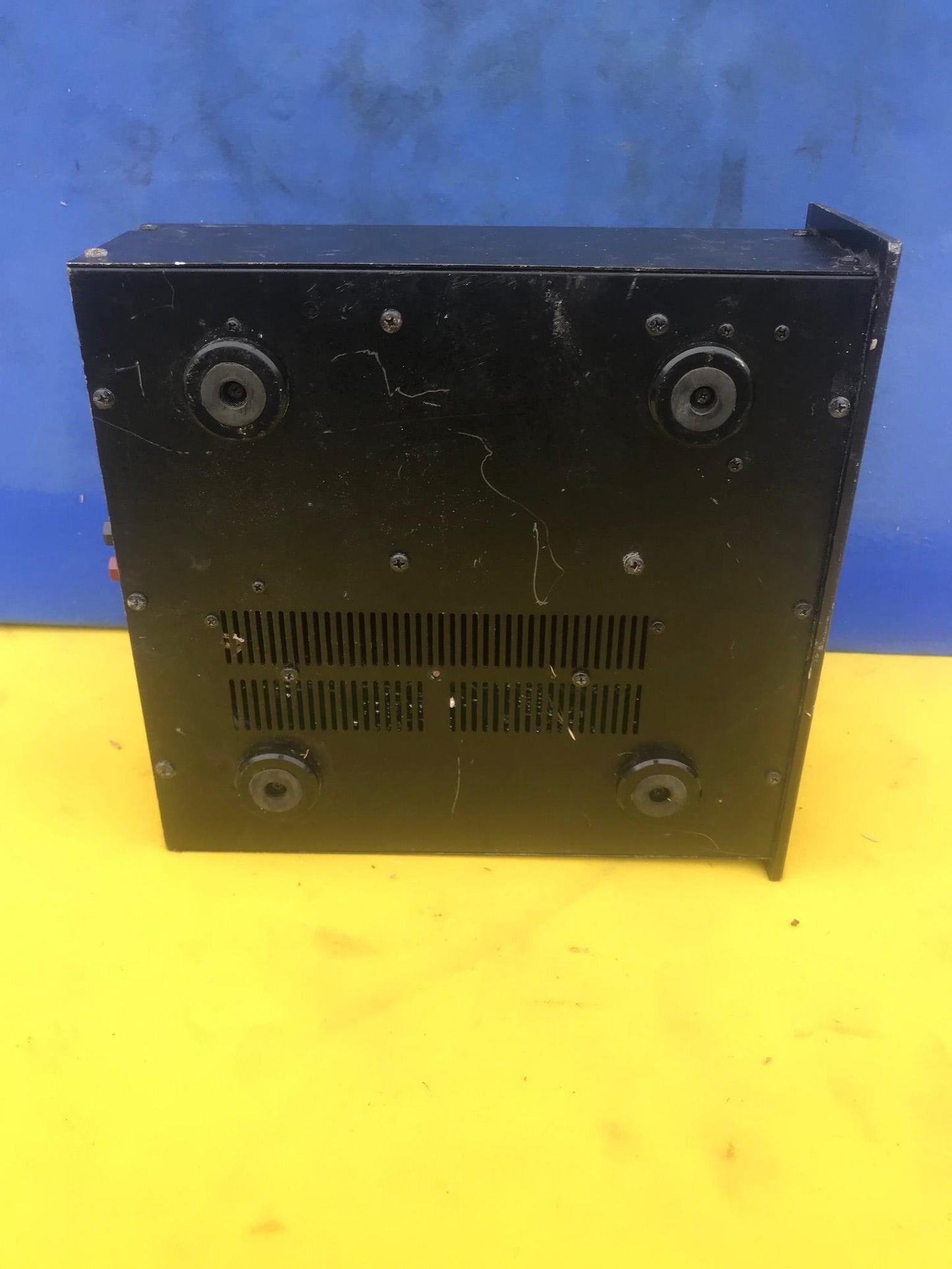 BUTTKICKER BKA 1000-4 POWER AMPLIFIER 1000 WATT THE GUITAMMER FREE SHIPPING