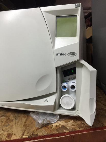 LISA ADEC MB 17 STEAM STERILIZER AUTOMATIC AUTOCLAVE W&H MB17 FOR PARTS