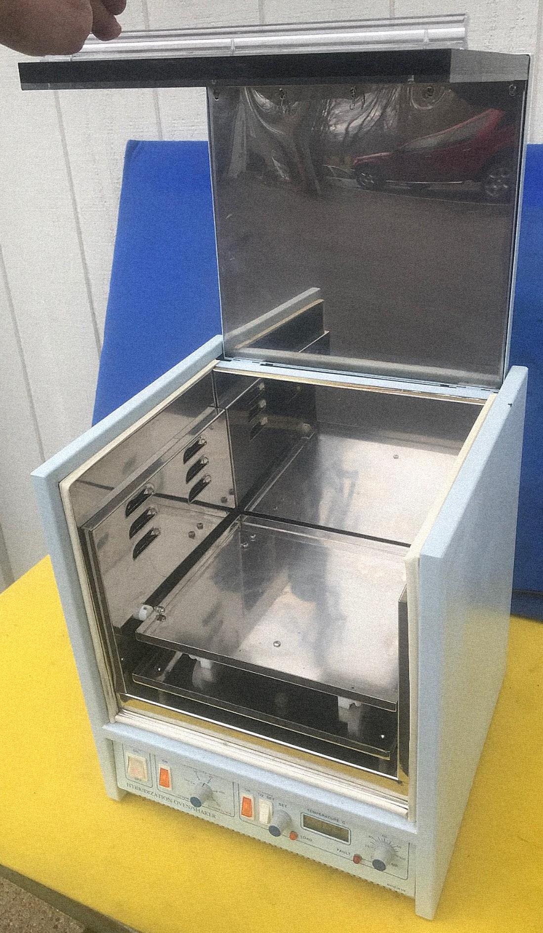 VWR AMERSHAM LIFE SCIENCE HYBRIDIZATION SHAKER OVEN RPN 2511 FREE SHIPPING