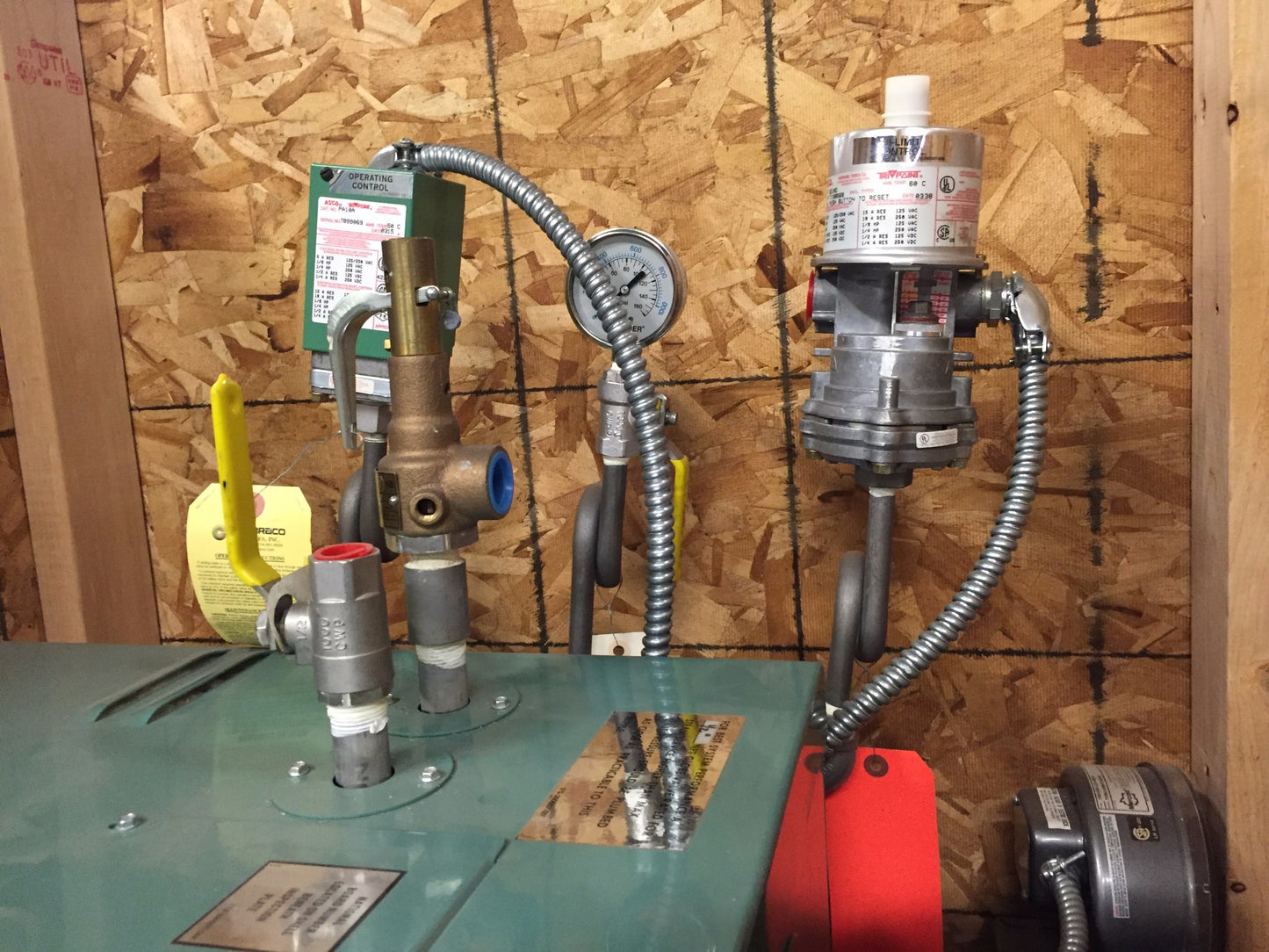 New CHROMALOX Hot Oil or Water Boiler 12 KW SUSSMAN SSB12 ELECTRIC STEAM BOILER