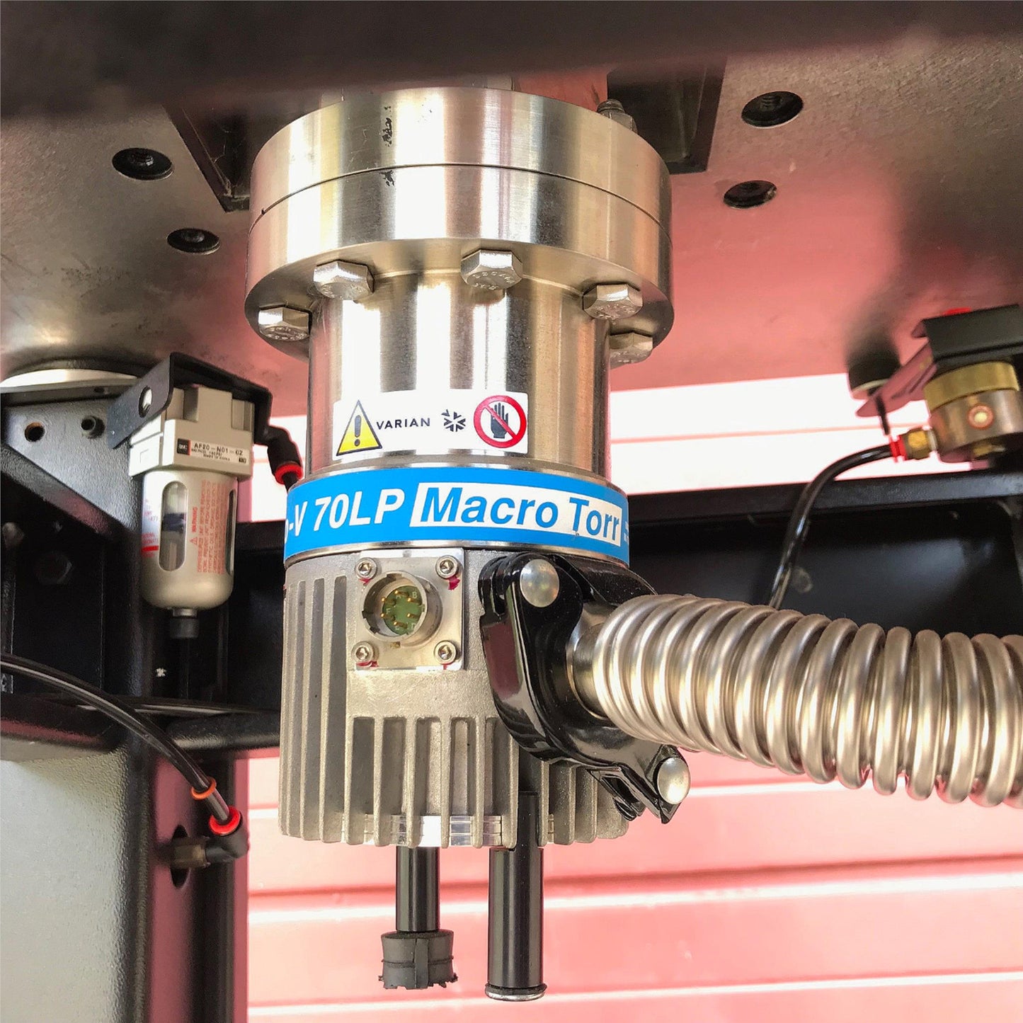 TMC VEECO DI ENVIROSCOPE ATOMIC FORCE MICROSCOPE SYSTEM MDC KAV-150 TURBO-V 70LP