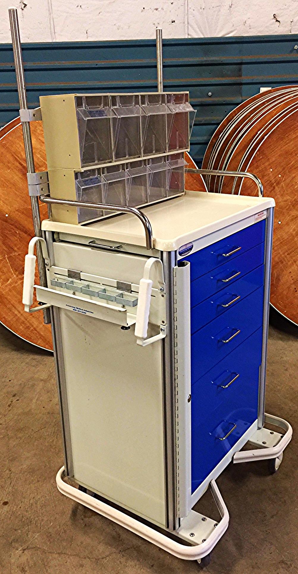 ARMSTRONG MEDICAL A-SMART CRASH SUPREME CLINIC LAB TOOL CART w/ BINS HEAVY DUTY