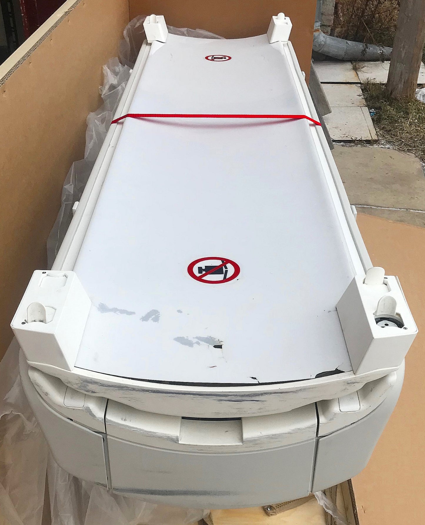 PHILIPS INGENIA 3.0T MRI SYSTEM & FLEX TRAK NON MAGNETIC MRI TROLLEY WATCH VIDEO