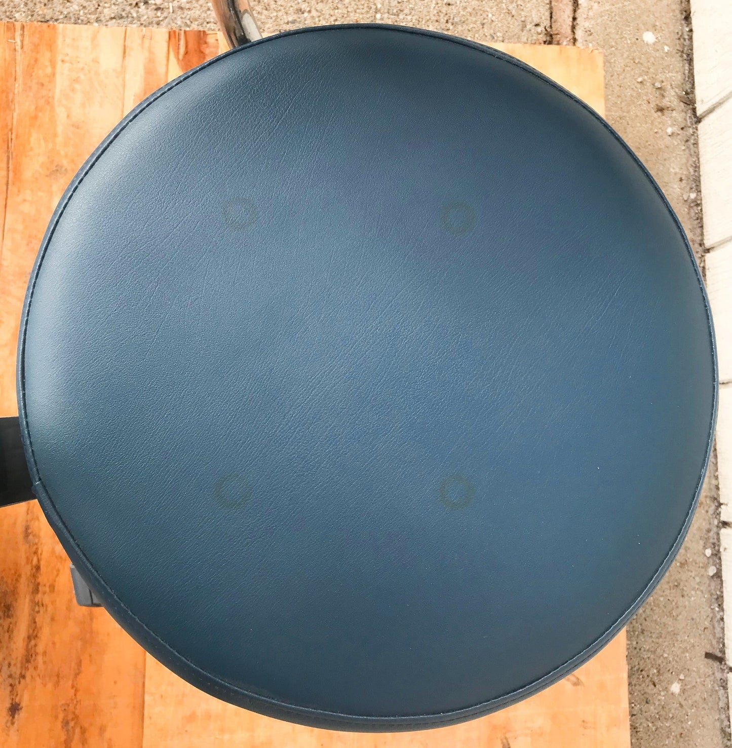 GALAXY EXAM ADJUSTABLE AIR LIFT MEDICAL DENTAL TATOO VET STOOL CHAIR FREE SHIP