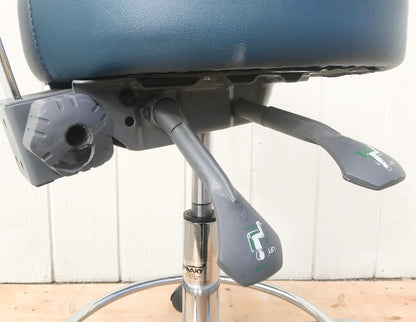 GALAXY EXAM ADJUSTABLE AIR LIFT MEDICAL DENTAL TATOO VET STOOL CHAIR FREE SHIP