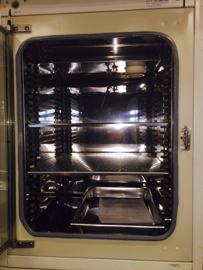 FORMA INCUBATOR Water Jacketed Double Stack Model 3110 CO2 Wheels PERFECT Condit