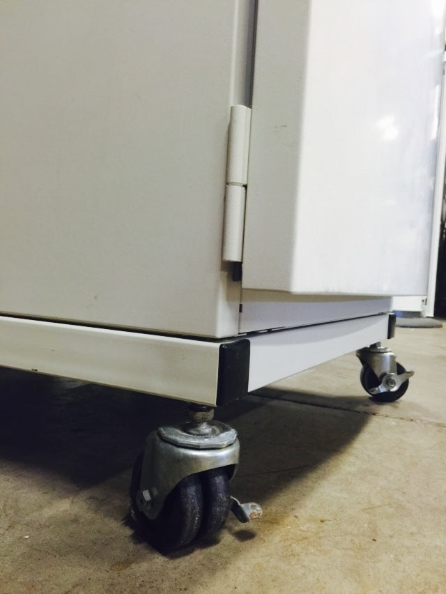 FORMA INCUBATOR Water Jacketed Double Stack Model 3110 CO2 Wheels PERFECT Condit