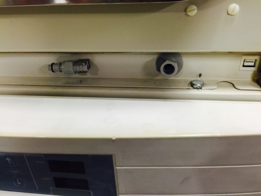 FORMA INCUBATOR Water Jacketed Double Stack Model 3110 CO2 Wheels PERFECT Condit