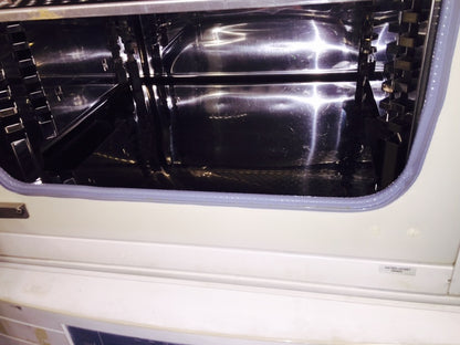 FORMA INCUBATOR Water Jacketed Double Stack Model 3110 CO2 Wheels PERFECT Condit