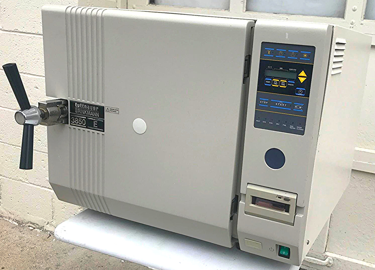 TUTTNAUER 3850E LARGEAUTOMATIC AUTOCLAVE BENCHTOP STERILIZER 65Liter WATCH VIDEO