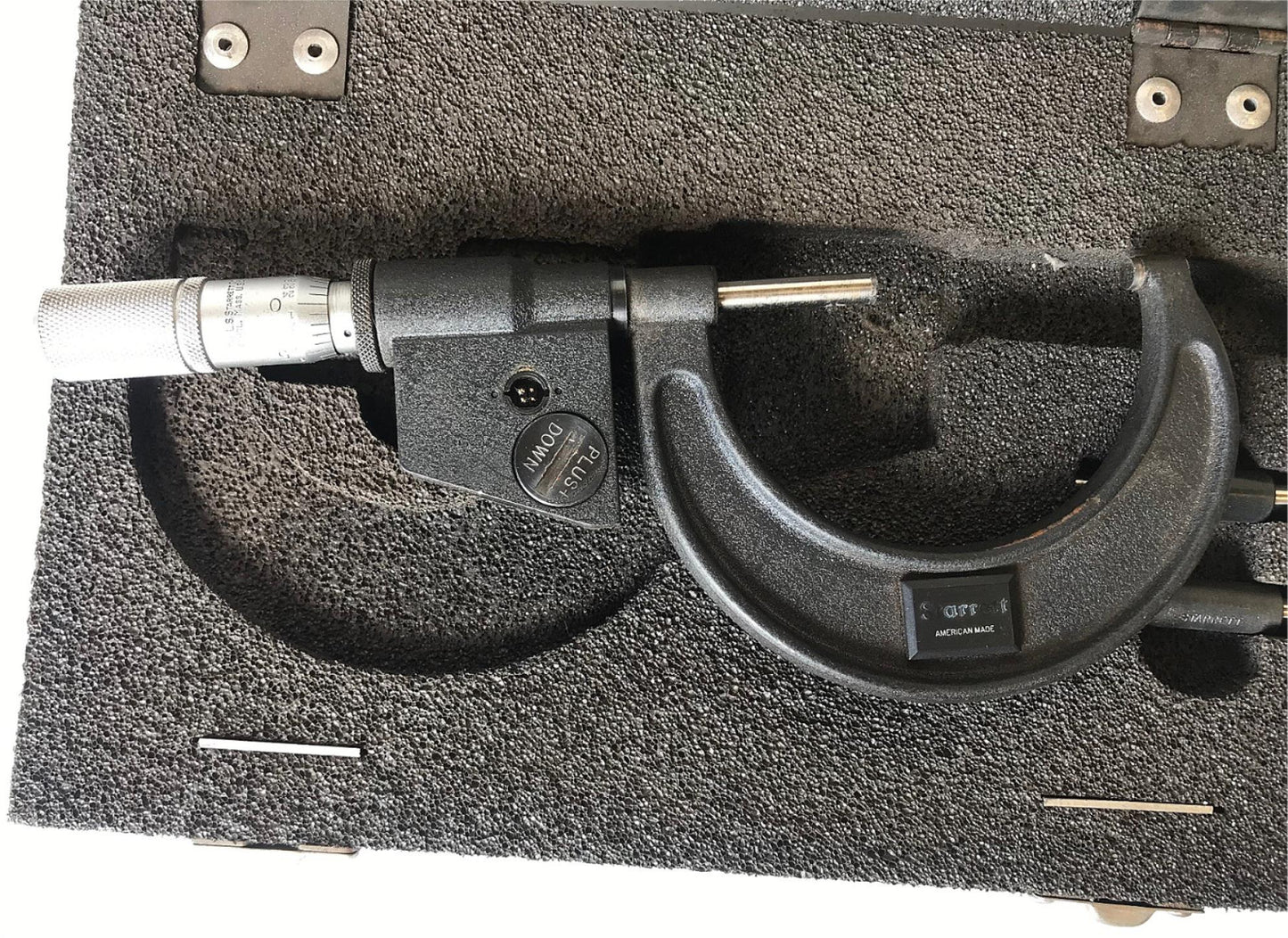 STARRETT 731 2-3 DIGITAL MICROMETER & CASE FREE SHIP