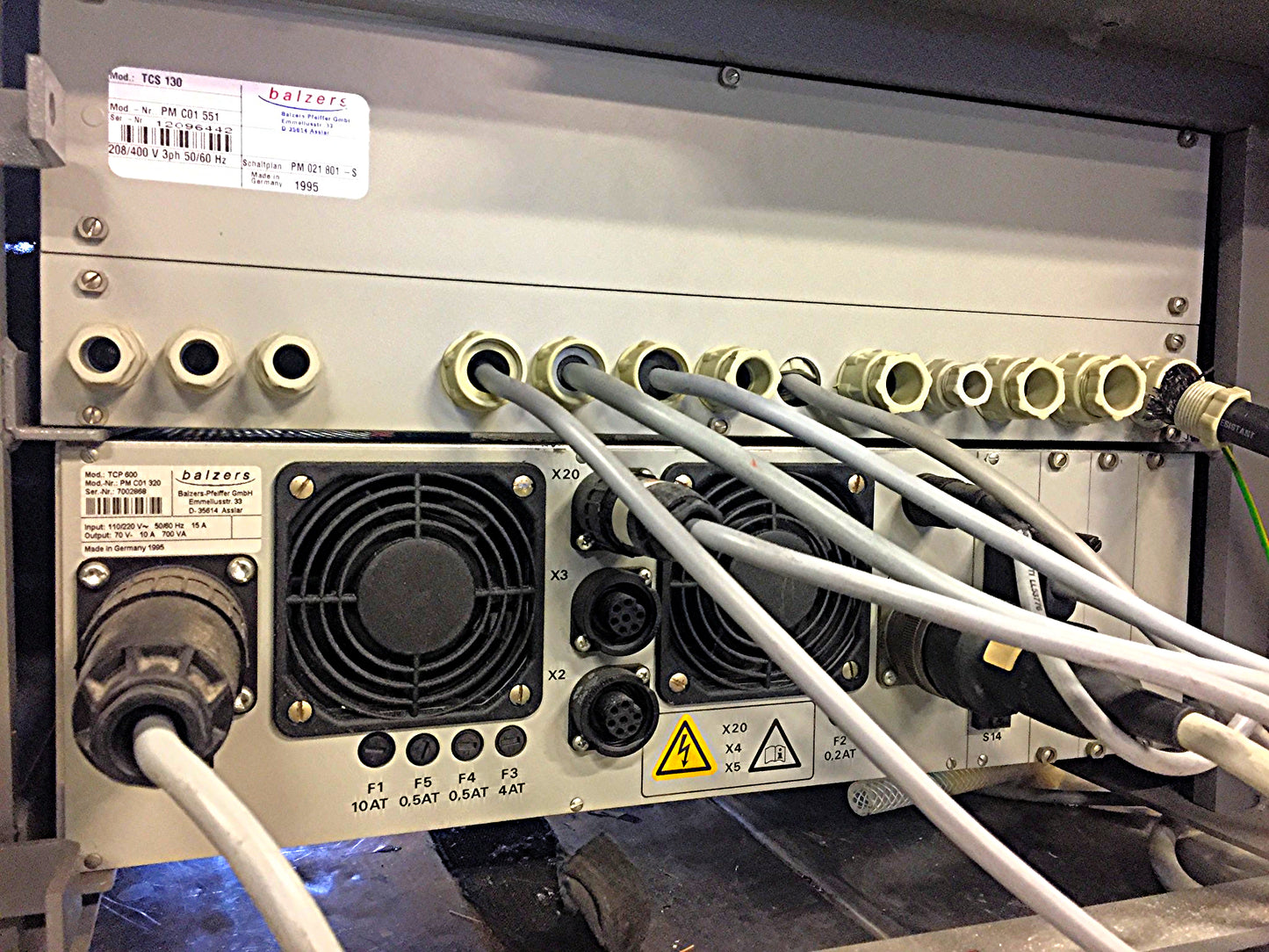 BALZERS PFEIFFER TMU 1600 TCS 130 TCP 600 TSF 012 TURBO PUMP GATE VALVE FREESHIP