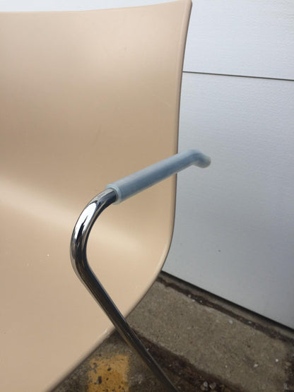 Lot 10 ARPER CATIFA 46 SLED BASE ARM CHAIR BASE WHEELS LIEVORE MOLINA FREE SHIP