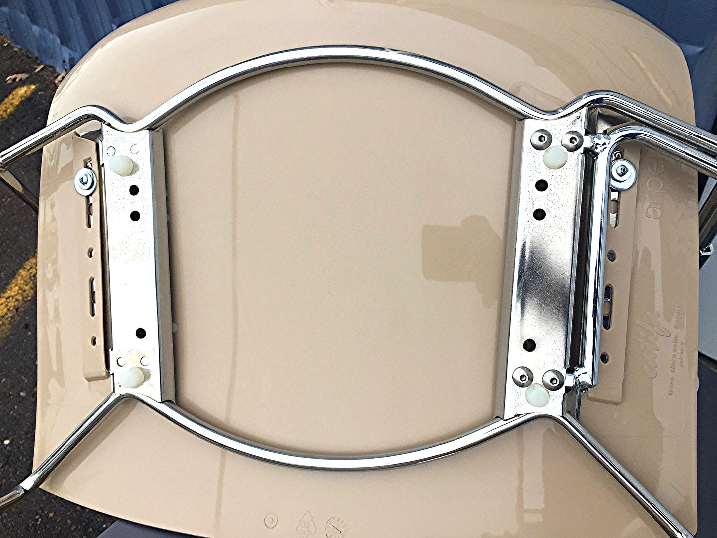 Lot 10 ARPER CATIFA 46 SLED BASE ARM CHAIR BASE WHEELS LIEVORE MOLINA FREE SHIP