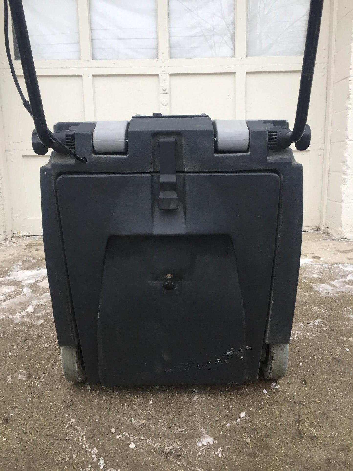 NILFISK ADVANCE TERRA 128B WALK BEHIND 28" SWEEPER CHARGER WATCH VIDEO FREE SHIP