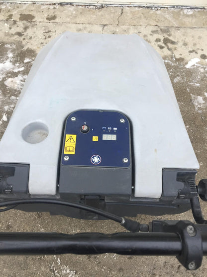 NILFISK ADVANCE TERRA 128B WALK BEHIND 28" SWEEPER CHARGER WATCH VIDEO FREE SHIP