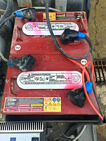 NILFISK ADVANCE TERRA 128B WALK BEHIND 28" SWEEPER CHARGER WATCH VIDEO FREE SHIP