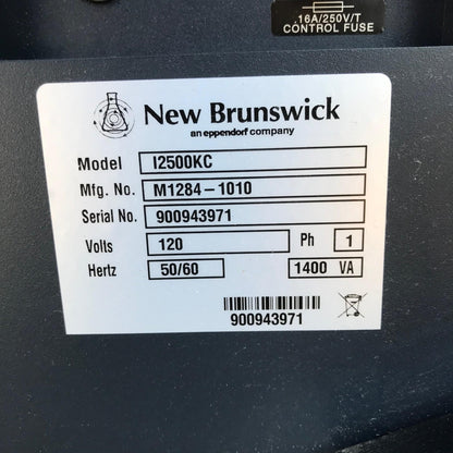 NEW BRUNSWICK EPPENDORF I2500KC REFRIGERATED SHAKER LARGE CAPAC FLOOR INCUBATOR