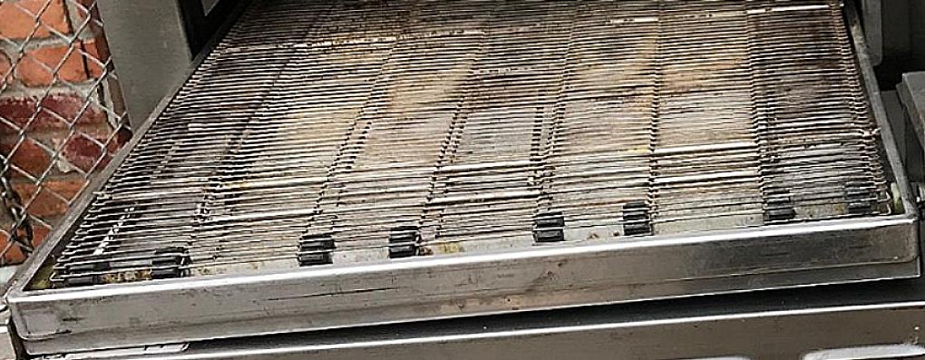 LINCOLN IMPINGER Model 1116 NATURAL GAS 120 VOLT CONVEYOR PIZZA OVEN WATCH VIDEO