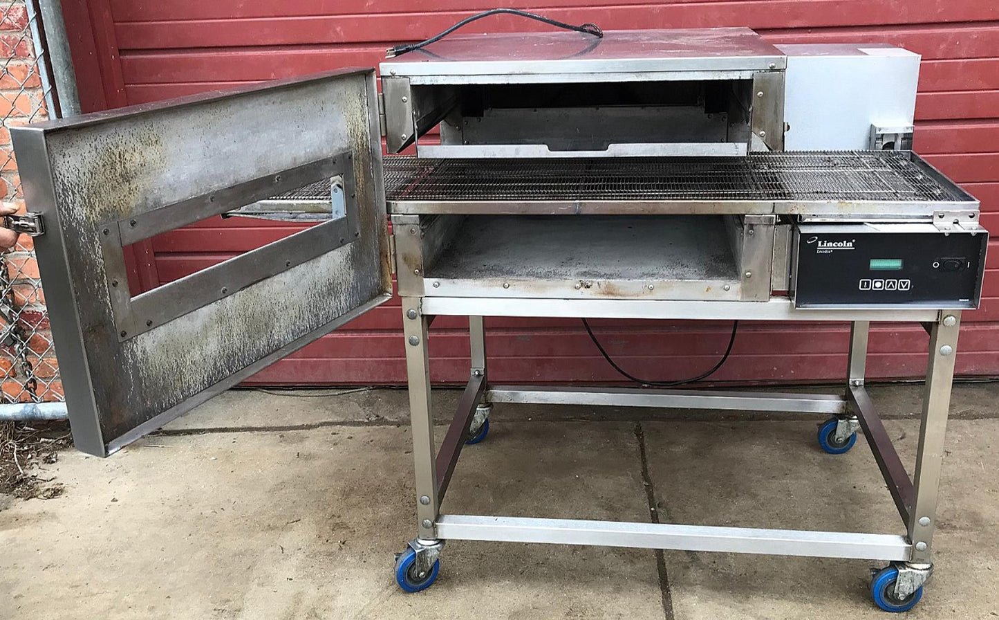 LINCOLN IMPINGER Model 1116 NATURAL GAS 120 VOLT CONVEYOR PIZZA OVEN WATCH VIDEO
