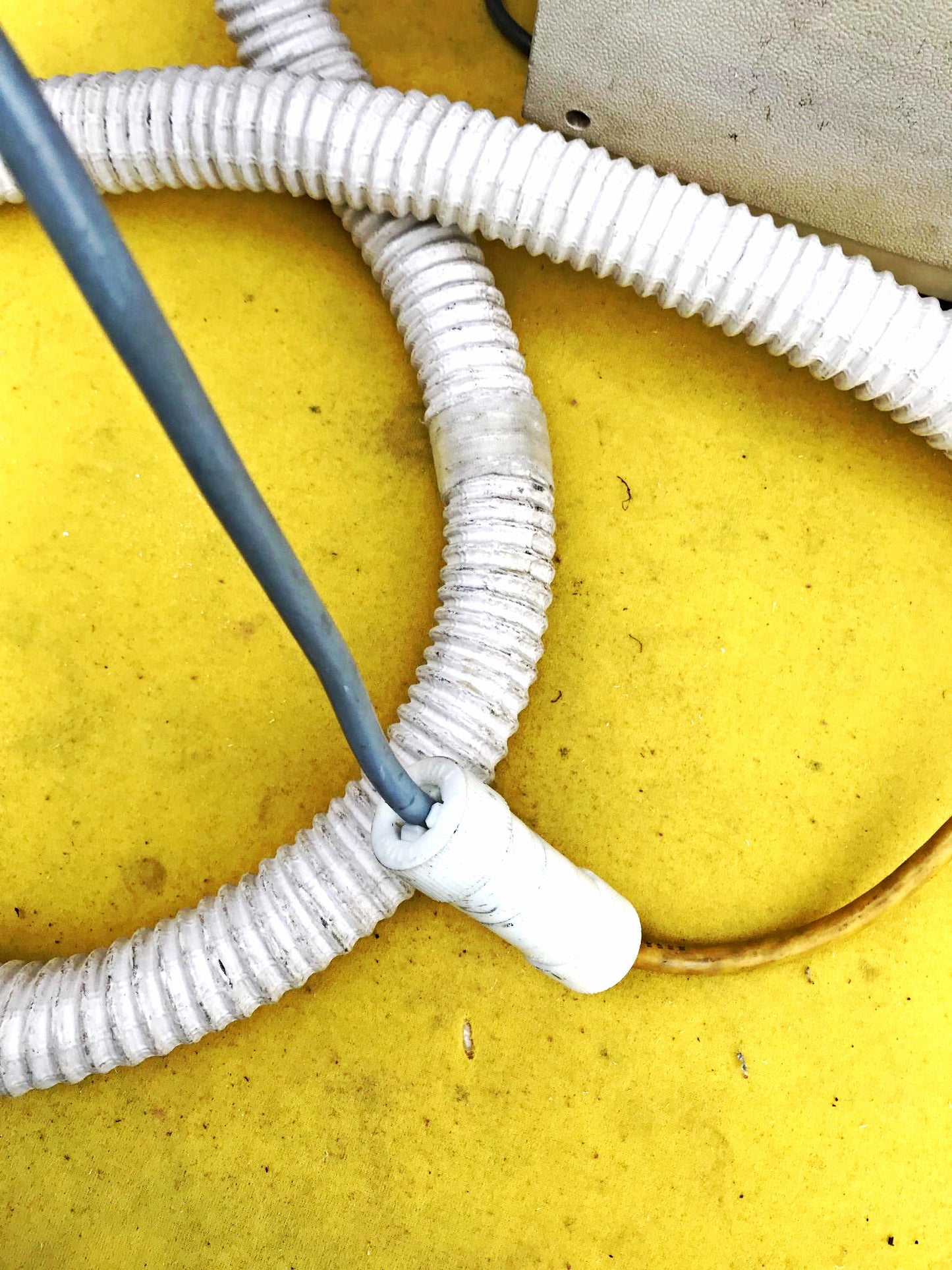 STRYKER 8208 CAST SAW CUTTER AUTOPSY INCLUDES BLADE & 865 VACUUM WATCH VIDEO