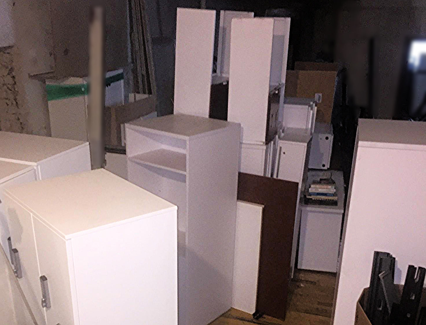 LOT OF KNOLL OFFICE FURNITURE WHITE LAMINATE  DESK LOCKER TOWER FILE CABINET