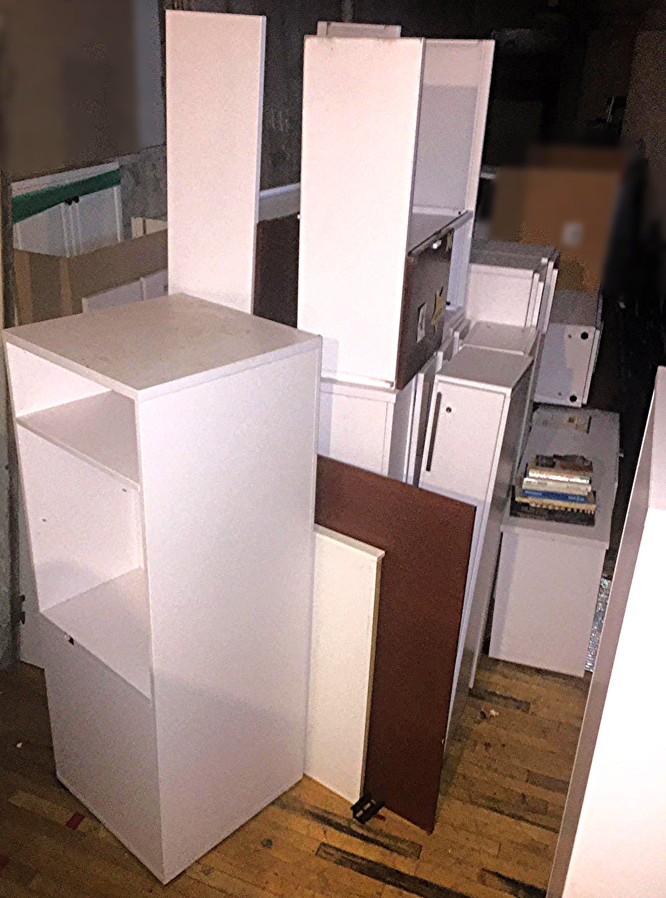 LOT OF KNOLL OFFICE FURNITURE WHITE LAMINATE  DESK LOCKER TOWER FILE CABINET