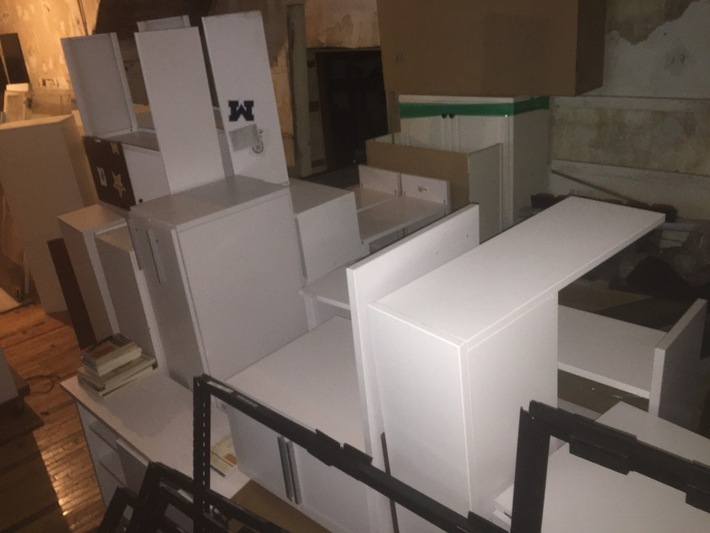 LOT OF KNOLL OFFICE FURNITURE WHITE LAMINATE  DESK LOCKER TOWER FILE CABINET