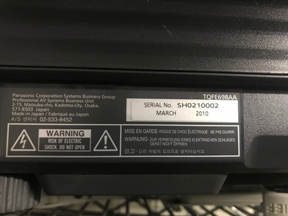 PANASONIC PT-D4000U DLP PROJECTOR XGA1600:1 4000LUMEN DualLamp DVI/HD15 FREESHIP