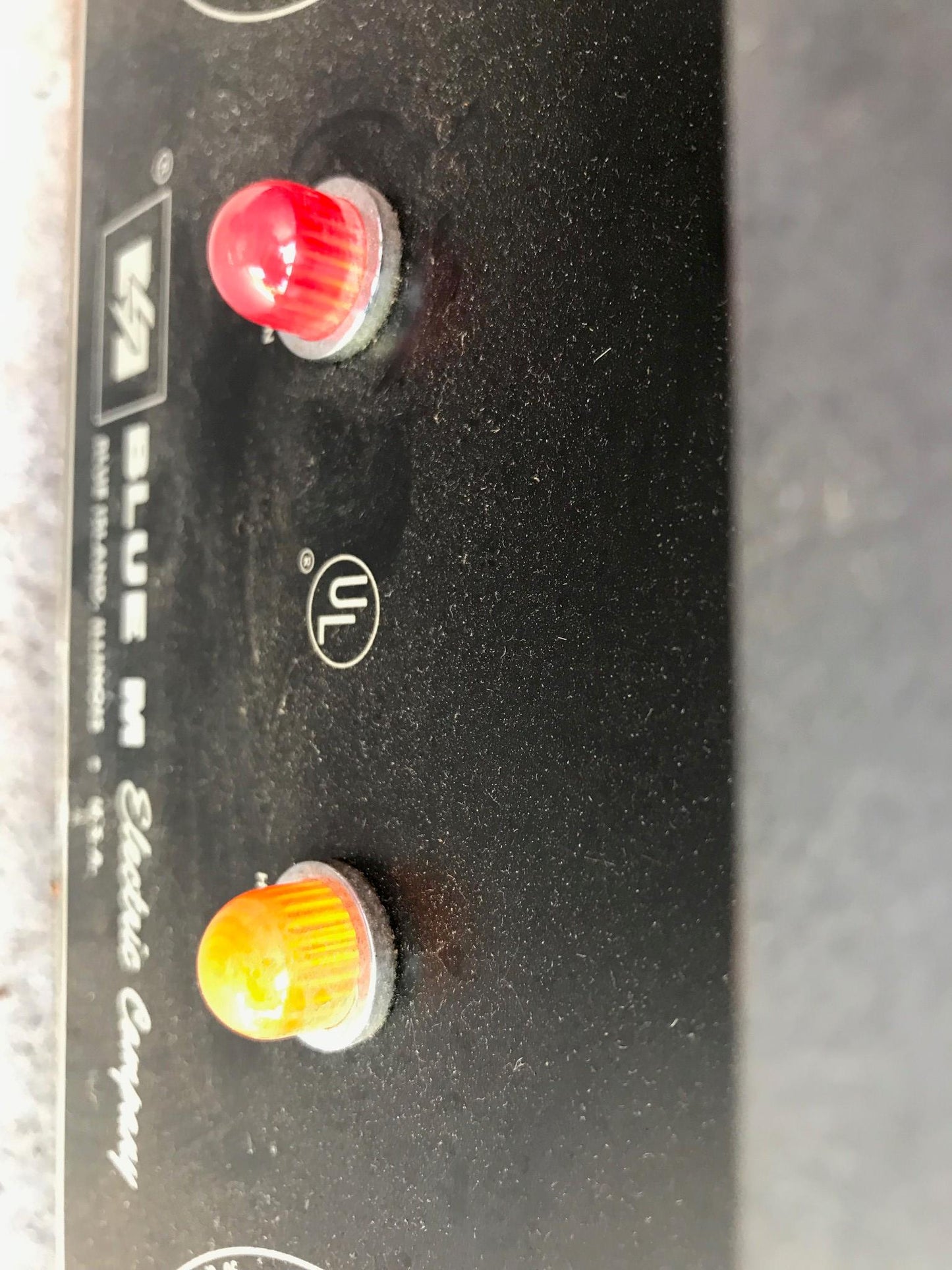 BLUE M OV-18A OVEN AIR FORCED 'AF' LAB OVEN & MANUAL GUARANTEED WORKS FREESHIP