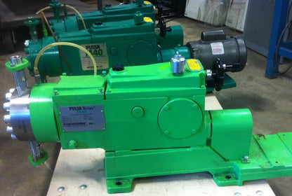 Lot 3 PULSA 7440 SERIES PULSAFEEDER DIAPHRAGM METERING PUMP s