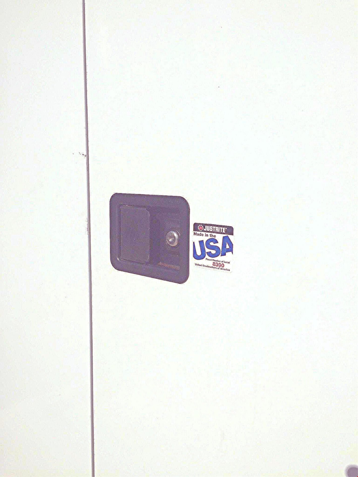 100 Liter JUSTRITE INFLAMMABLE SURE GRIP CABINET PASS THROUGH VALVE FREE SHIP
