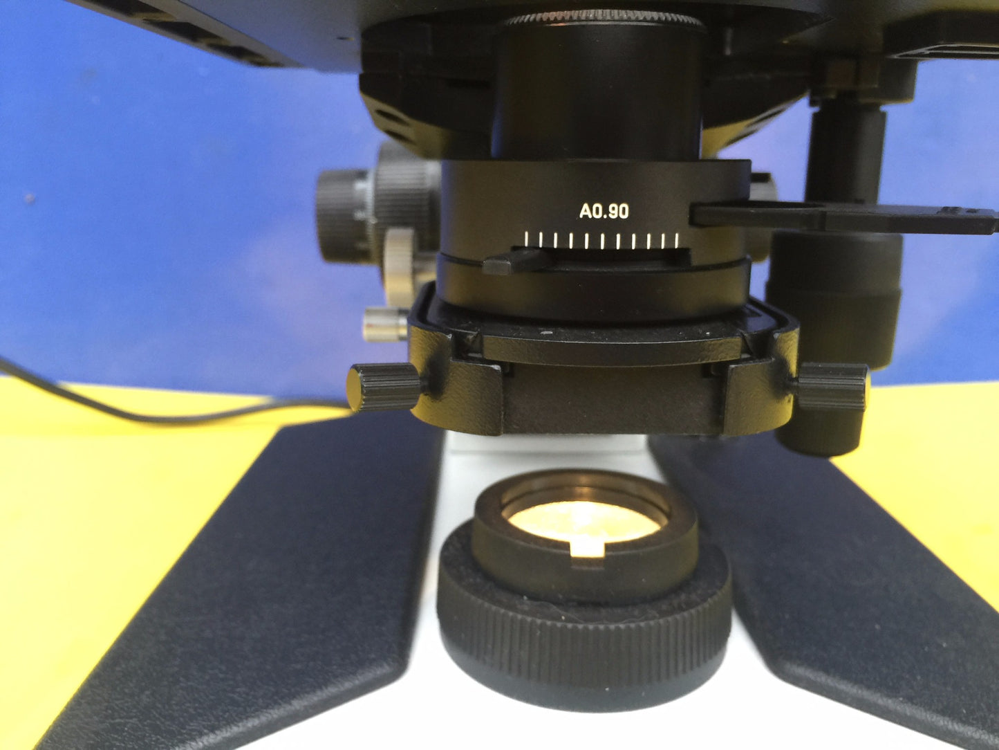 LEICA LEITZ LABORLUX S INSPECTION WILD BINOCULAR MICROSCOPE 5OBJECTIVES FREESHIP
