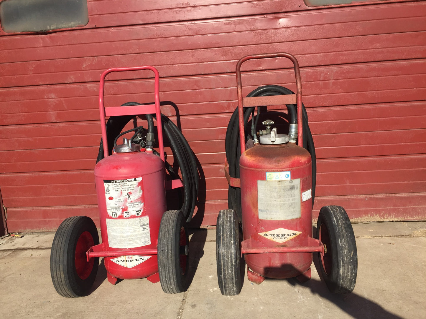 AMEREX MODEL450 NITROGEN CYLINDER ABC DRY CHEMICAL FIRE EXTINGUISHER ON WHEELS