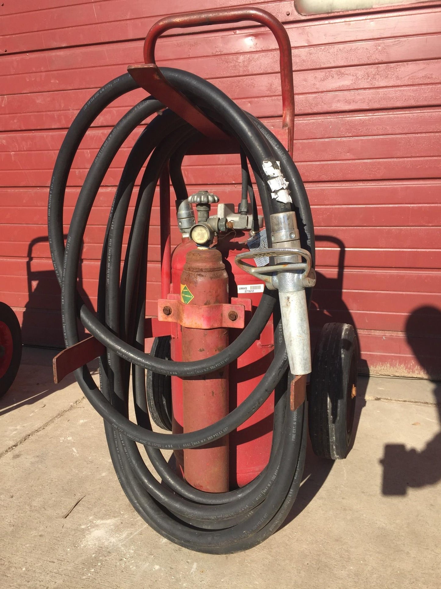 AMEREX MODEL450 NITROGEN CYLINDER ABC DRY CHEMICAL FIRE EXTINGUISHER ON WHEELS