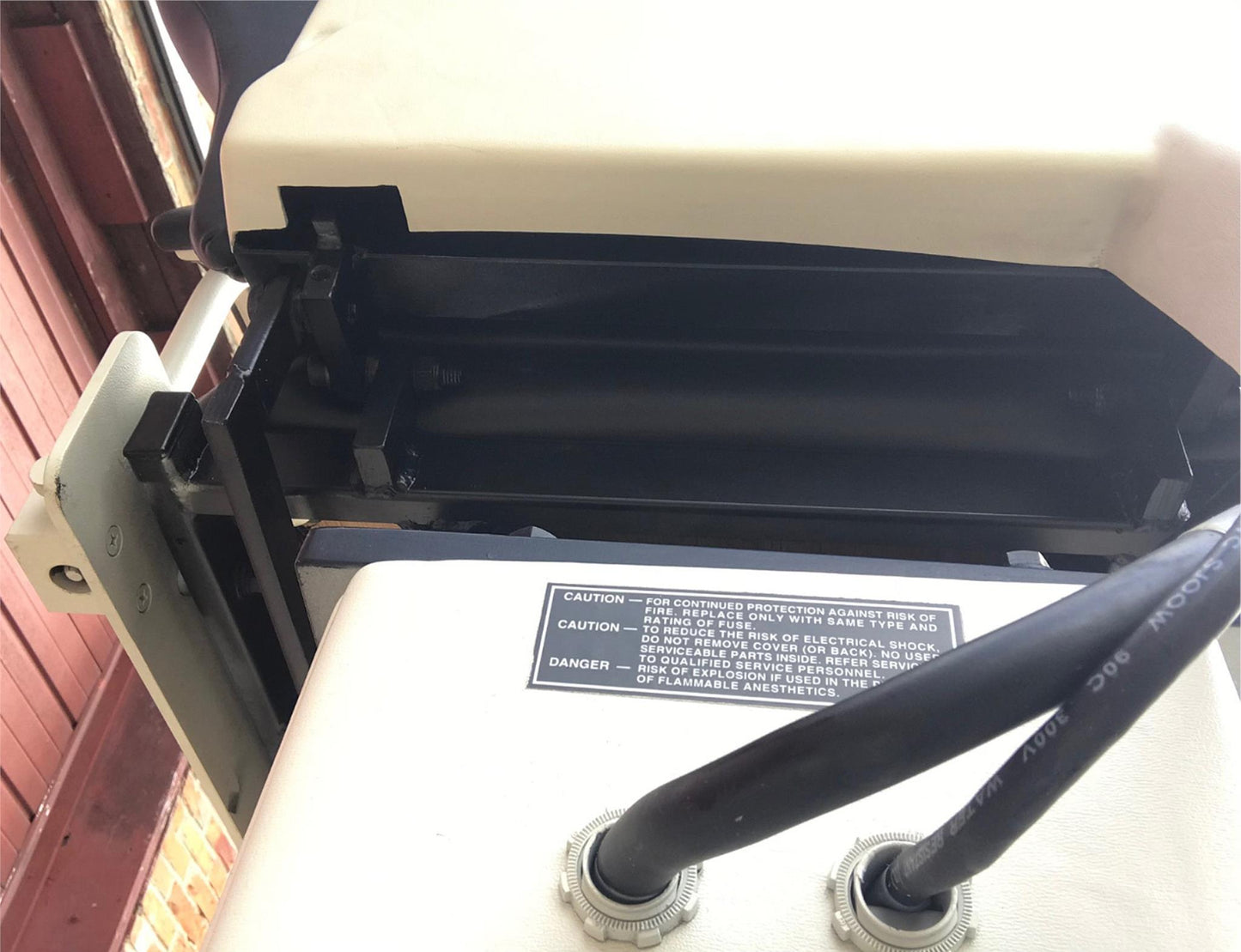 BOYD S-910/3 HI-LO POWER PATIENT EXAM SURGICAL CHAIR REMOTE WATCH VIDEO