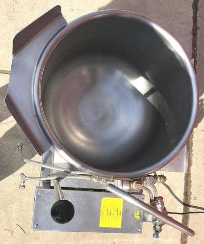 CLEVELAND KGT-12-T NATURAL GAS KETTLE POWERS ON WATCH VIDEO / FREE BUSINESS SHIP