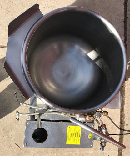 CLEVELAND KGT-12-T NATURAL GAS KETTLE POWERS ON WATCH VIDEO / FREE BUSINESS SHIP