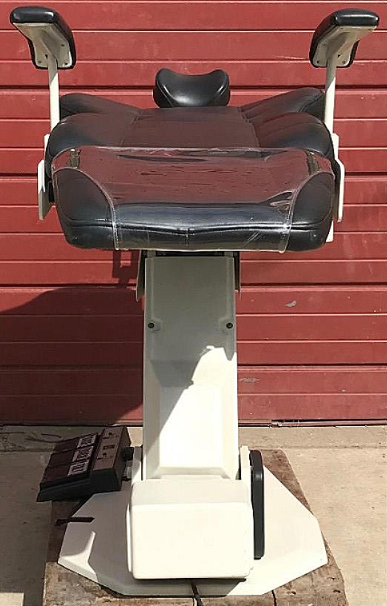 BOYD S-910/3 HI-LO POWER PATIENT EXAM SURGICAL CHAIR REMOTE WATCH VIDEO