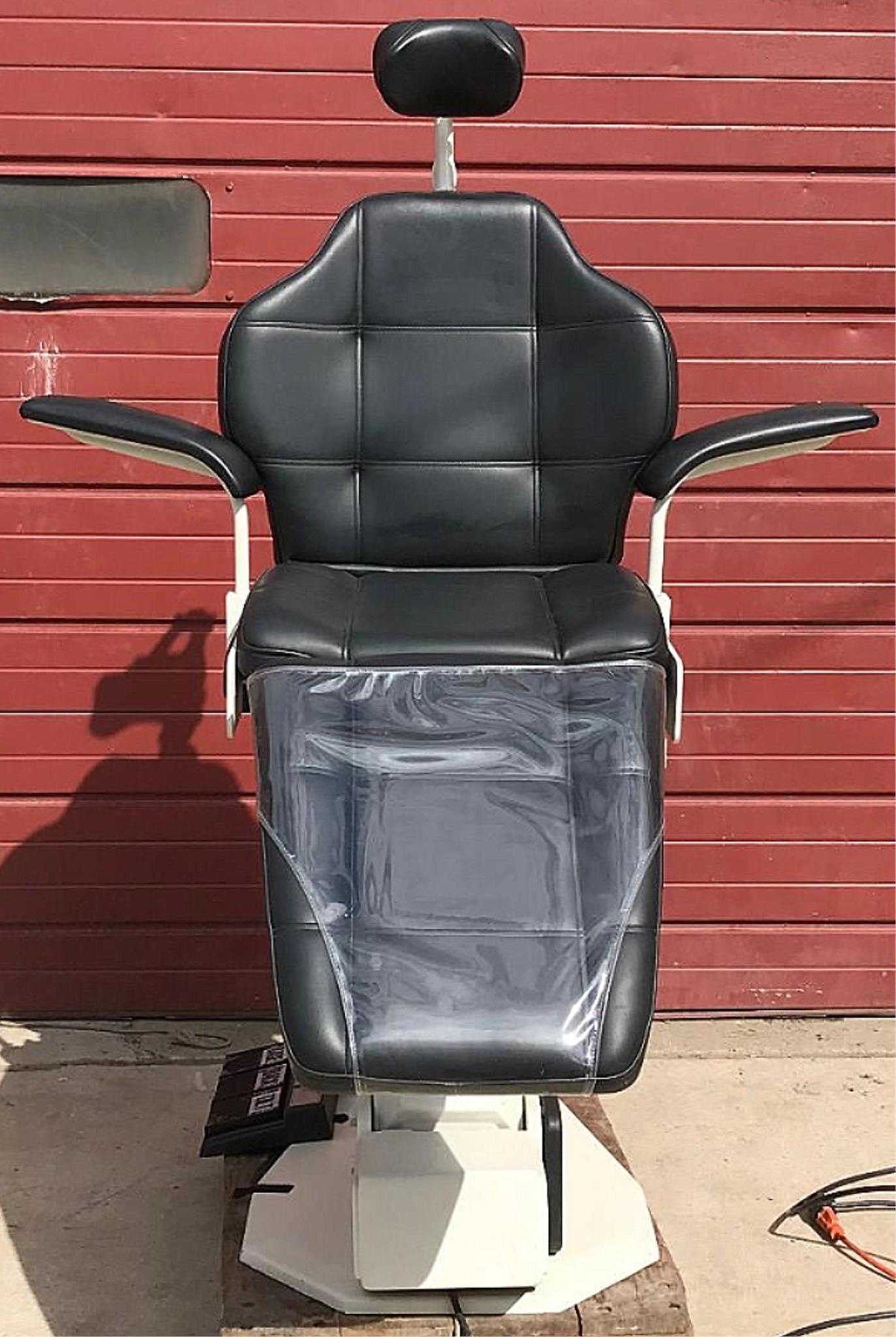 BOYD S-910/3 HI-LO POWER PATIENT EXAM SURGICAL CHAIR REMOTE WATCH VIDEO