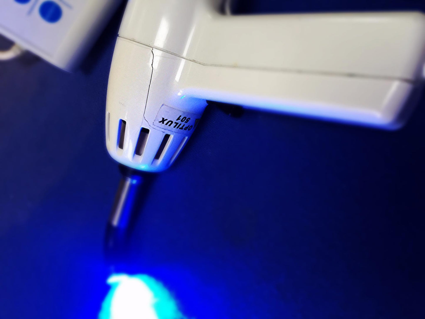 KERR OPTILUX 501 HALOGEN DENTAL CURING LIGHT PERFECT WORKING CONDITION