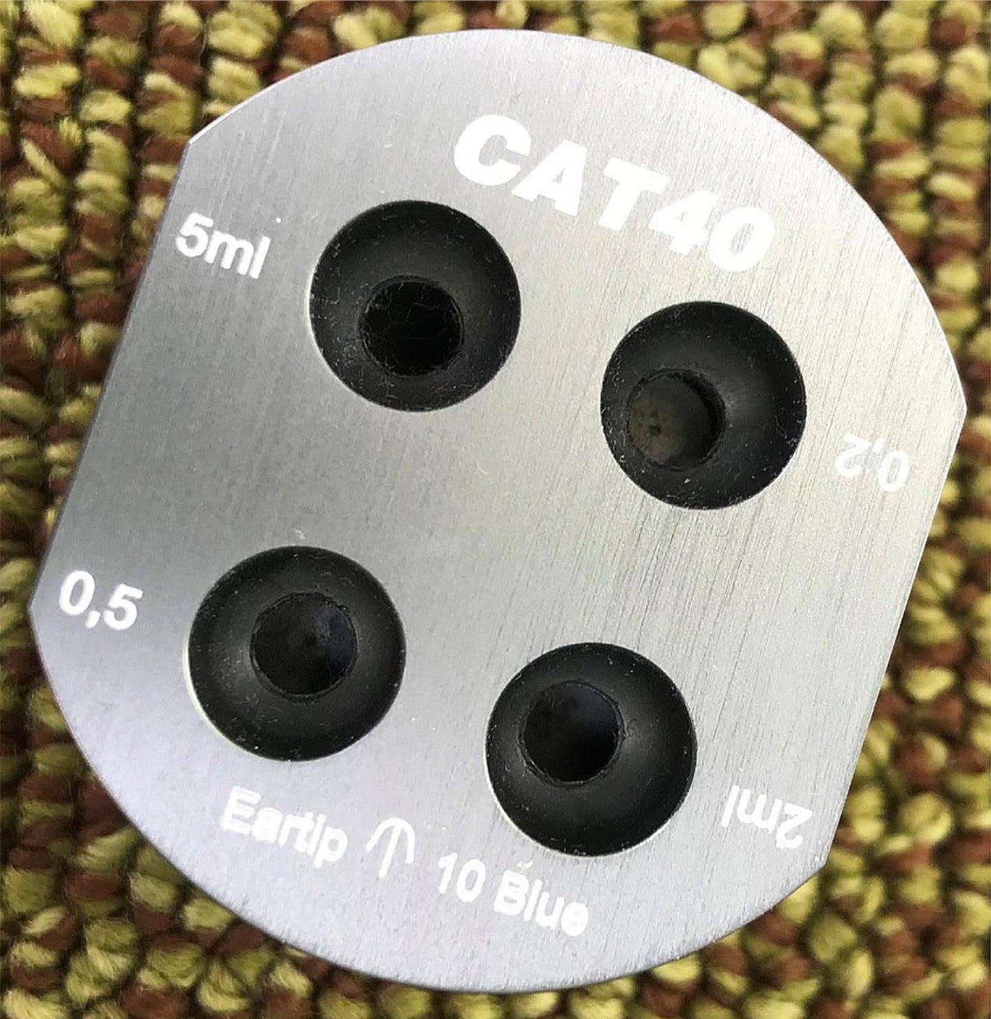 INTERACOUSTICS AT235 AUDIOMETER w/ PROBE & AD229 SOUND CHAMBER BOOTH WATCH VIDEO