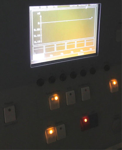 INTERACOUSTICS AT235 AUDIOMETER w/ PROBE & AD229 SOUND CHAMBER BOOTH WATCH VIDEO