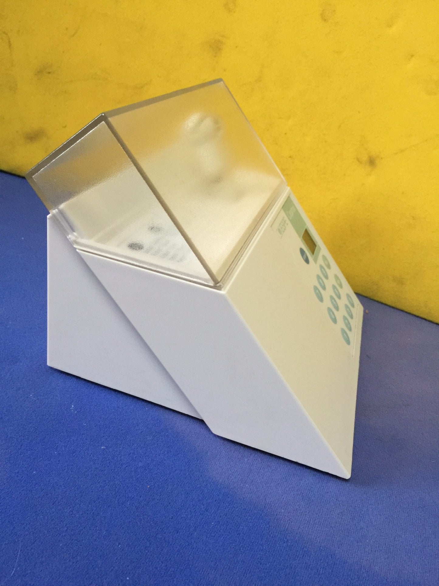 3M ESPE CAPMIX DENTAL CAPSULE MIXING DEVICE Lab Digital Single Speed Amalgamator