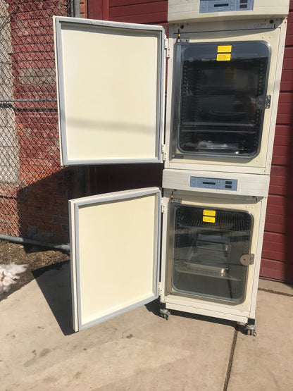 FORMA INCUBATOR Water Jacketed Double Stack Model 3110 CO2 PERFECT WATCH VIDEO